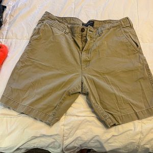 American eagle khaki shorts
